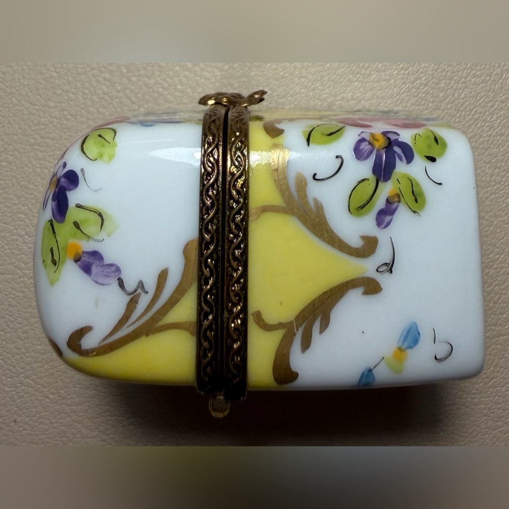 Limoges France Hand Painted Porcelain Trinket Box Floral Yellow Rose Pill Box - Picture 9 of 9